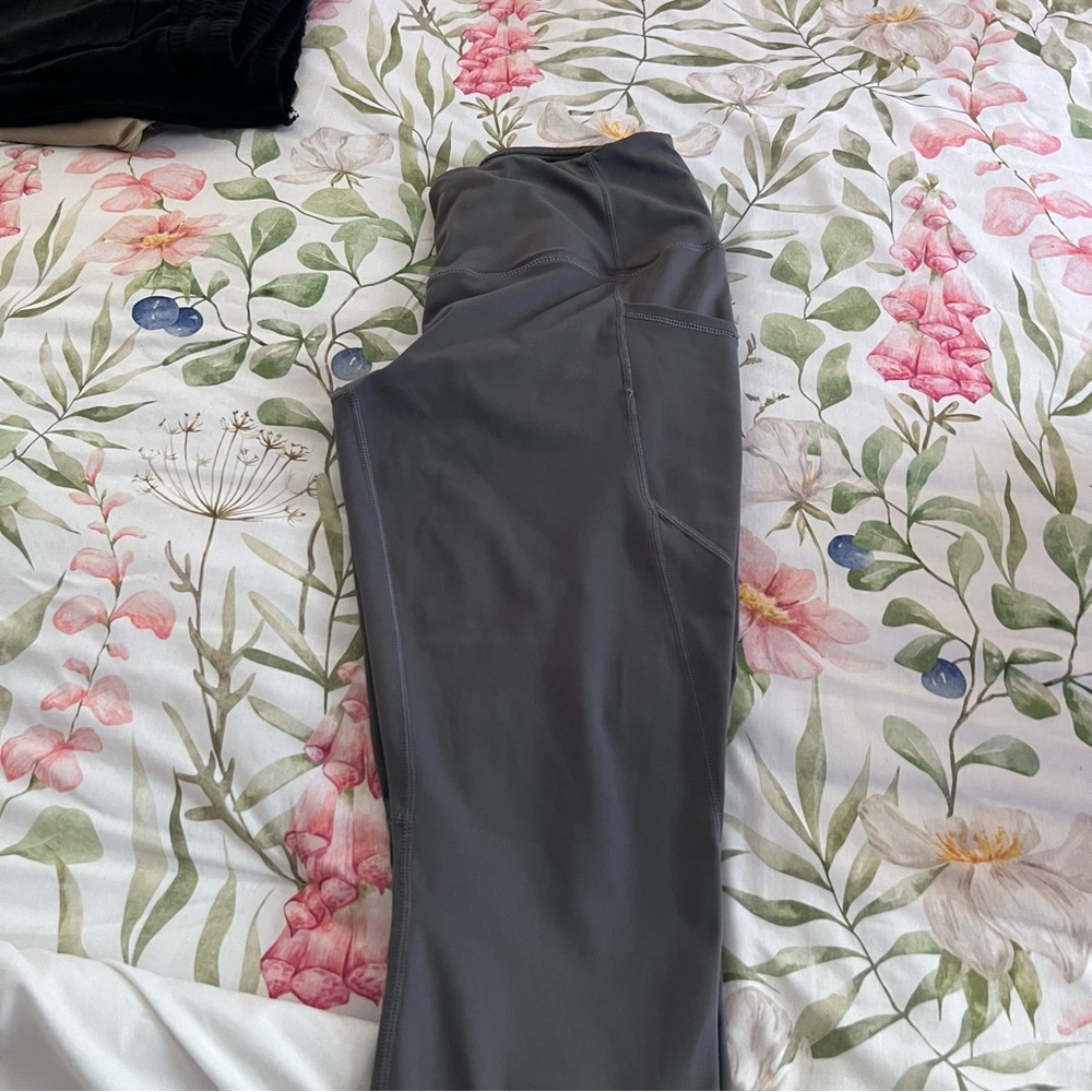 Gray legging true to size
